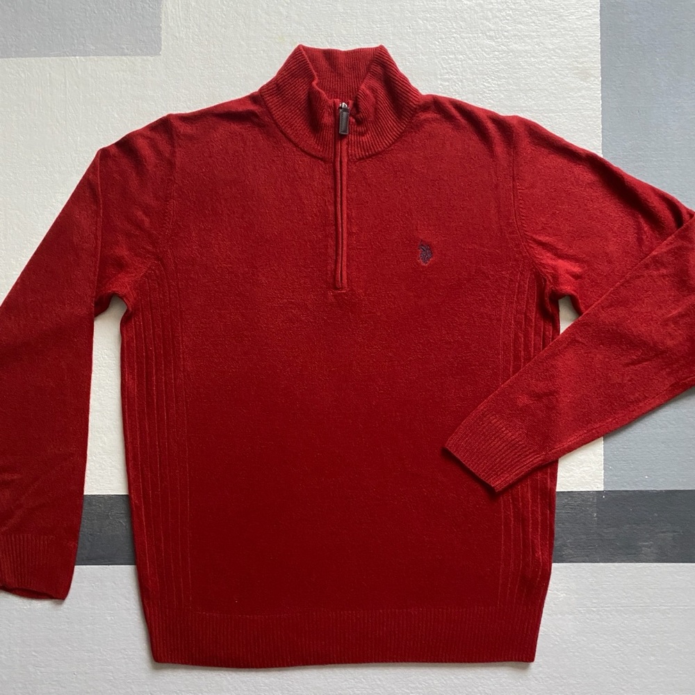 Men’s Red U.S. Pollo Assn Medium Zip Up